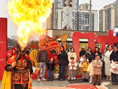 百万人围观2万人寻宝！果博官网快乐大篷车圆满收官